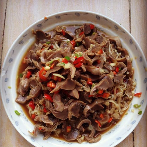 美味油泼金针鸡胗
