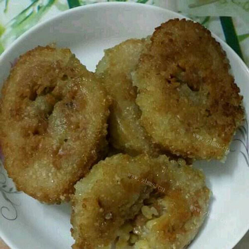 美味的香煎绿豆糯米粽