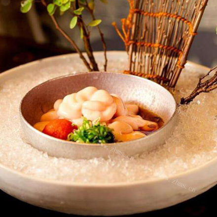 清淡简单的日式白子锅