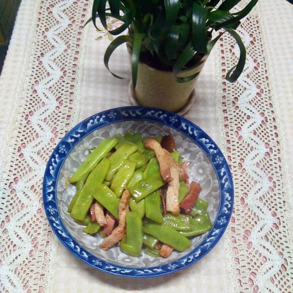 好吃的扁豆炒腊肉