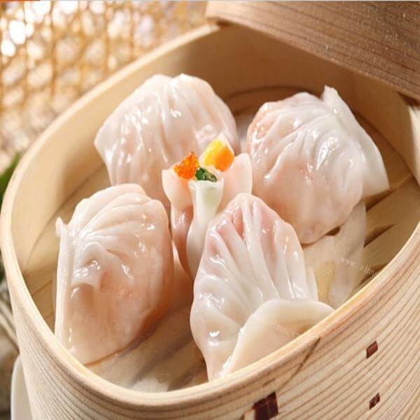 十分诱人的玉兔虾饺