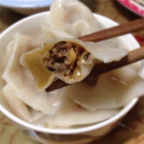 美味的双瓜猪肉馅饺子