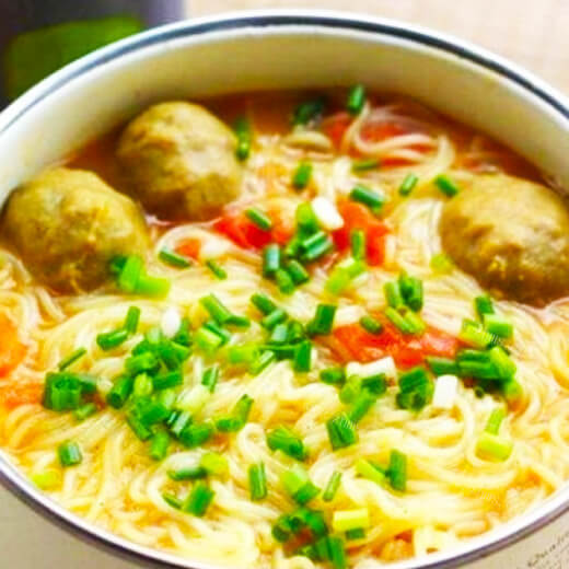 美味的咖喱丸子粉丝煲