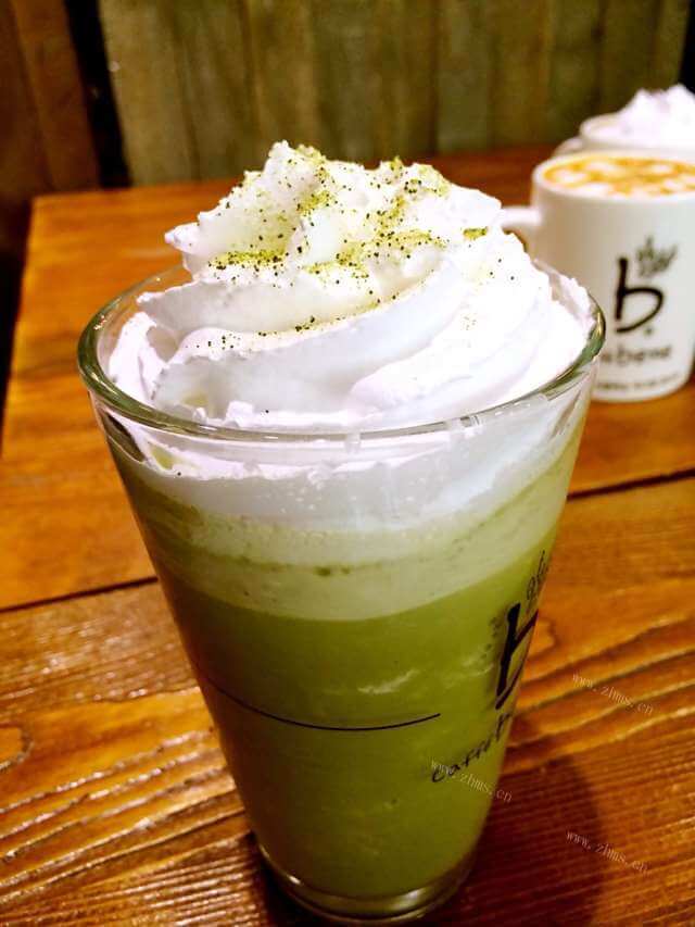 好吃的雪碧雪顶冰淇淋