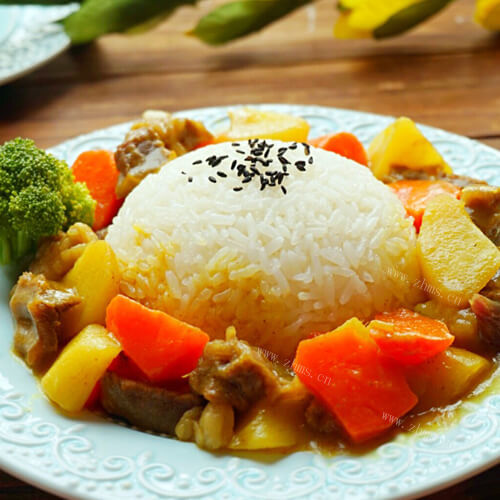 DIY香浓咖喱牛肉饭