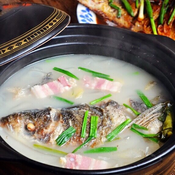 美味鲢鱼头粉皮煲