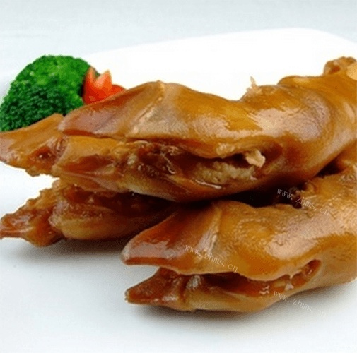 美味酱香羊蹄