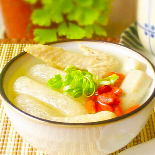 美味的魔竽豆腐炒山药