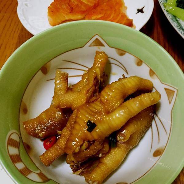 自制胭脂鸡脚