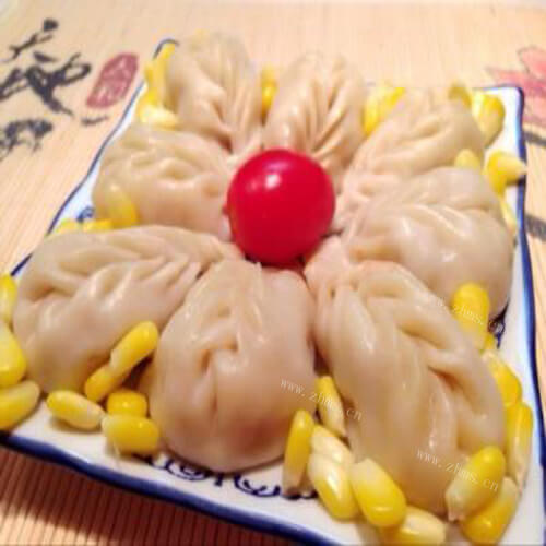美味家常牛肉馅大蒸饺