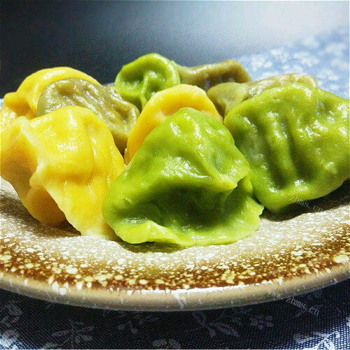 彩色馒头五彩水饺