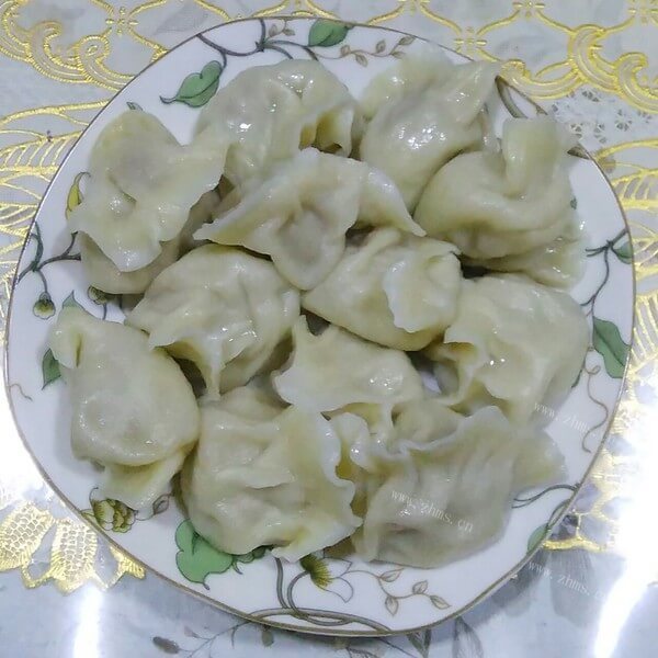 好吃的双瓜猪肉馅饺子