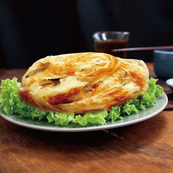 美味的鱼仔手抓饼