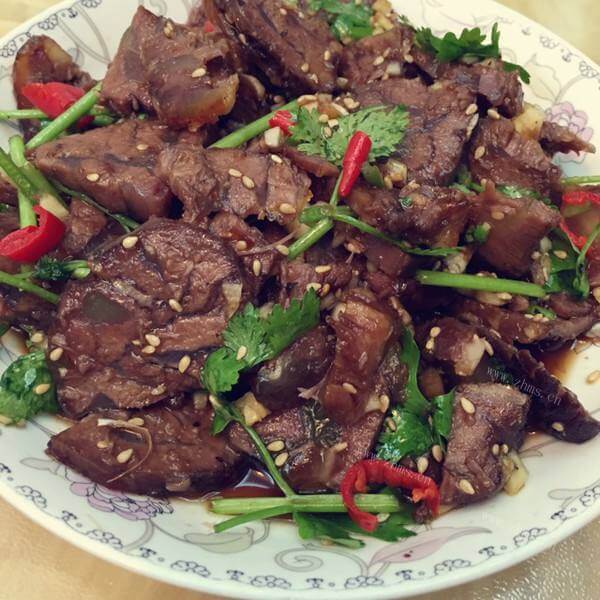 美味的酸辣牛腱肉