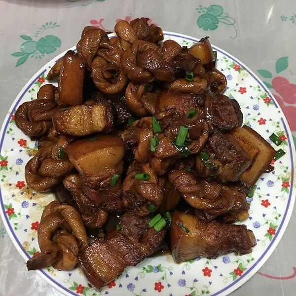 美味的干贝萝卜丝汤