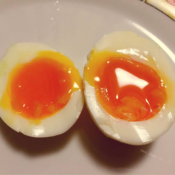 美味的溏心鸡蛋