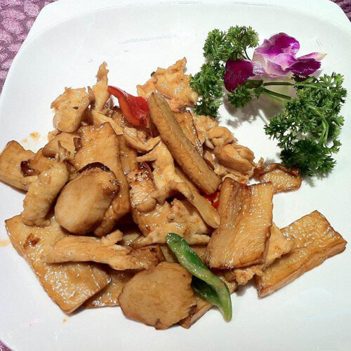 美味小炒杏鲍菇鸡柳