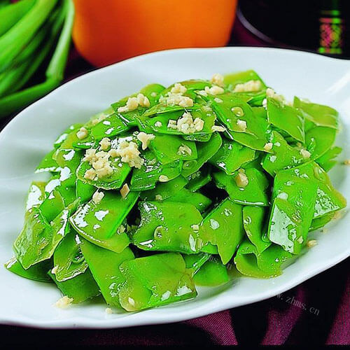 美味的蒜米扁豆角