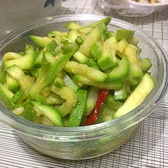 美味炒西葫芦丝