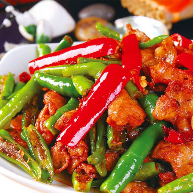 美味农家青椒笋香炒肉片