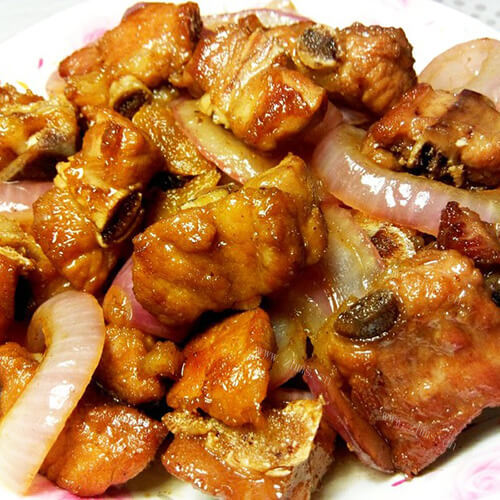 美味的洋葱烧排骨