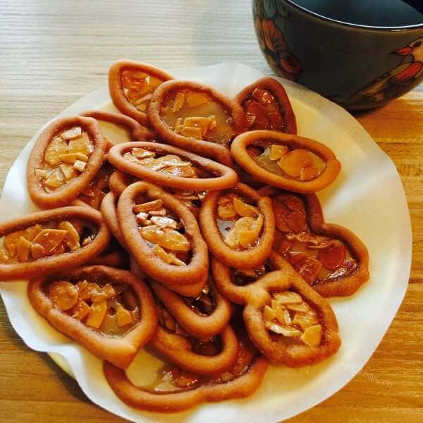 奇特的罗马盾牌饼干