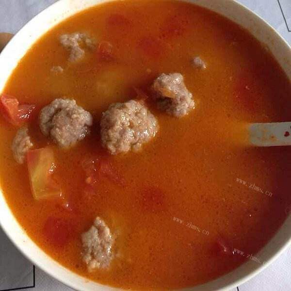 好吃的番茄鸡脯肉圆子汤