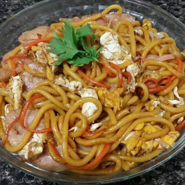 好吃的鸡蛋火腿炒米粉