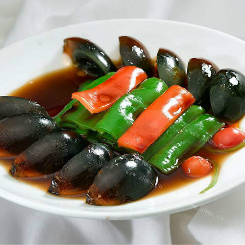 美味的皮蛋尖椒
