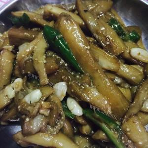 美食酱熘茄条