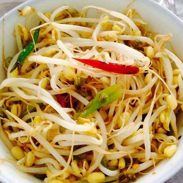 美味的香拌豆芽菜