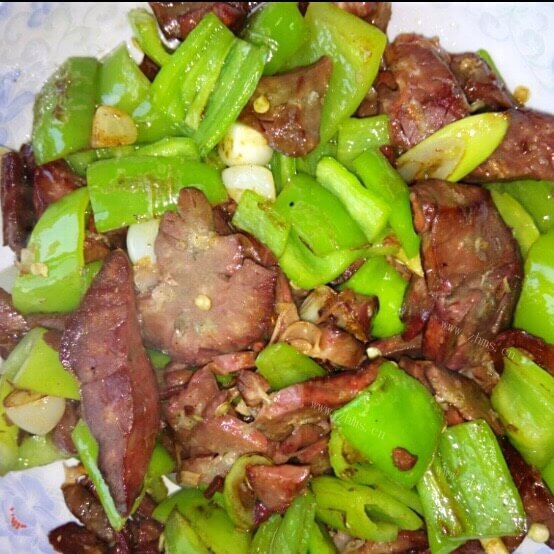 美味的尖椒肺片 