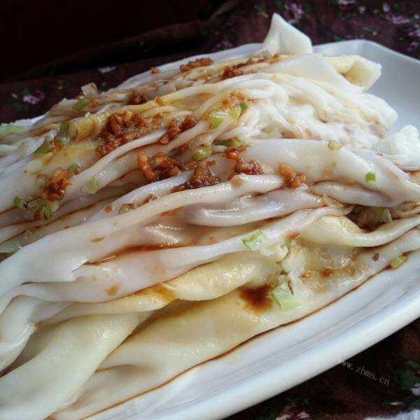 美味的蒜香肠粉 