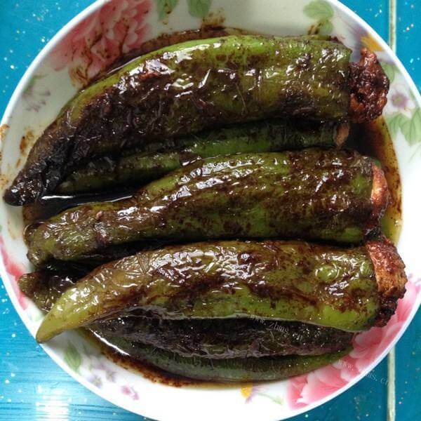 酸辣尖椒猪肉酿
