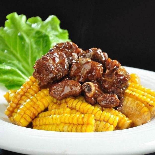 美味玉米红烧排骨