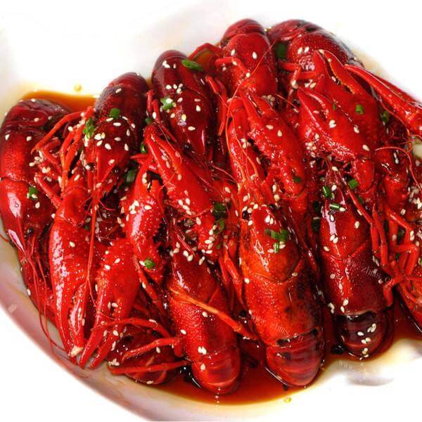 五味俱全的蒜蓉十三香小龙虾