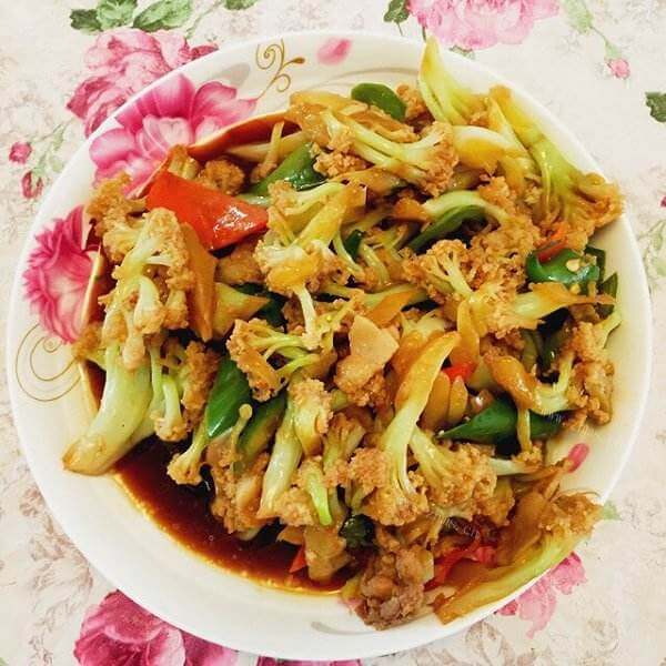 好吃的红薯叶菜花