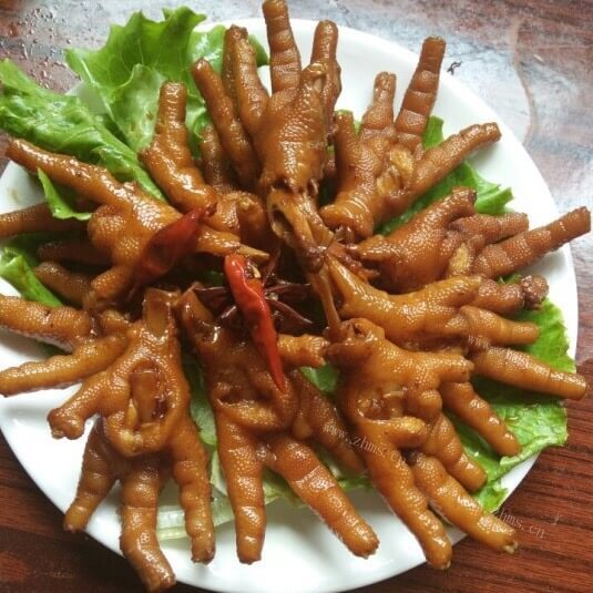 美味啤酒卤鸡爪
