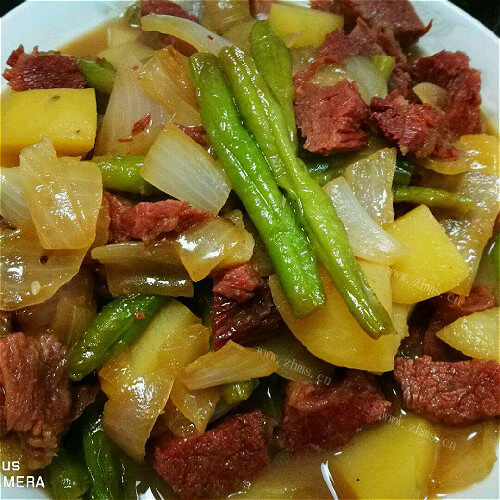 美味的牛肉土豆炒干豆角