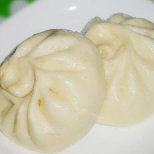 豇豆肉馅包子