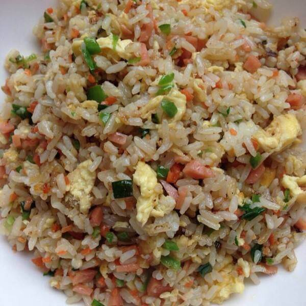 美味的家常炒饭