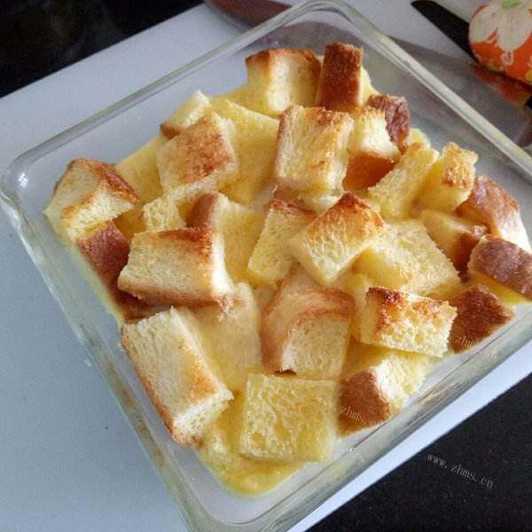 美味吐司蛋奶布丁