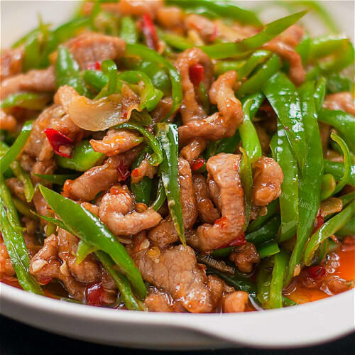 家常青椒肉丝