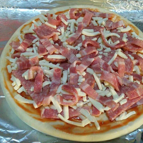 自制肉碎披萨
