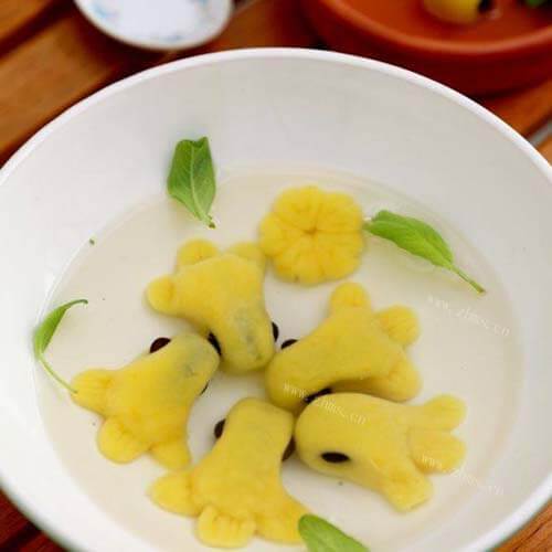 小鱼汤圆