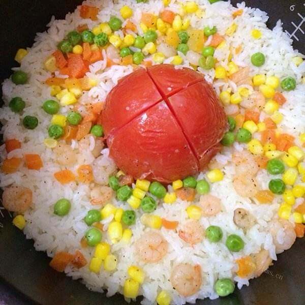 美味的整个西红柿饭