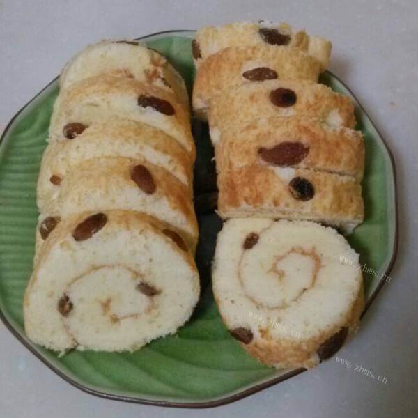 美味朗姆葡萄干蛋糕卷