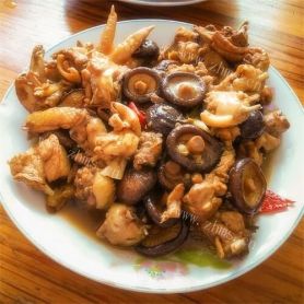 家常电饭锅版香菇焖鸡