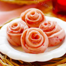 香喷喷的奶香玫瑰花卷