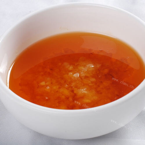 热腾腾的酱料